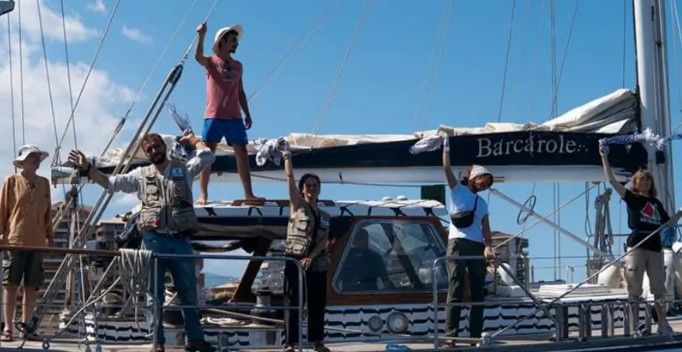 इजरायली सेनाद्धारा ग्रेटा थनबर्ग सवार मानविय सहायता बोकेको डुङ्गा कब्जा