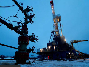 युक्रेन युद्वकाबिच भारतले रुससँग दुई गुणा बढी तेल किन्दा अमेरिकि नाकाबन्दी निस्प्रभाबी
