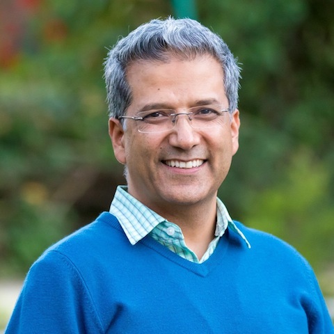 छुट्टीएका मित्रहरूलाई प्रेमपत्र - रवीन्द्र मिश्र